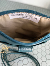 Load image into Gallery viewer, Leather Crossbody
