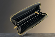 Load image into Gallery viewer, Leather Wallet

